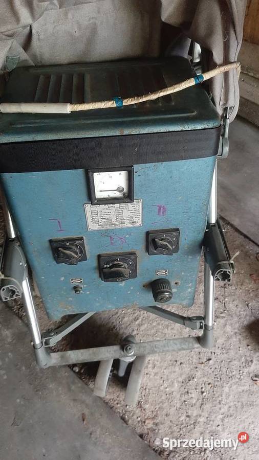 Prostownik do akumulatorów Polski mocny zadbany mazowieckie Korczew