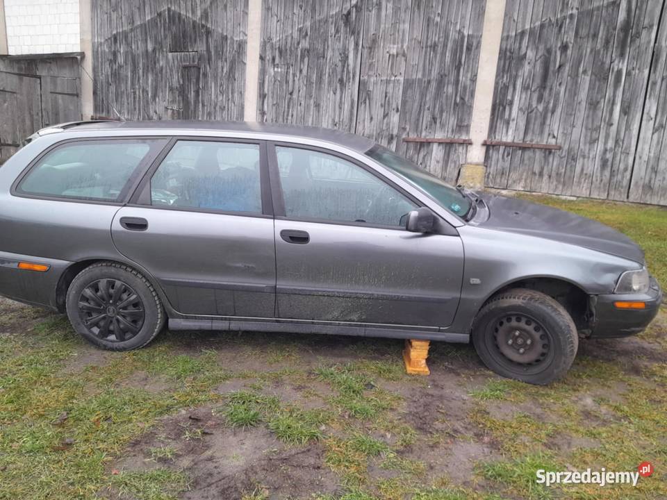 Volvo V40 benzyna 18 2001 części silnik skrzynia osobowe