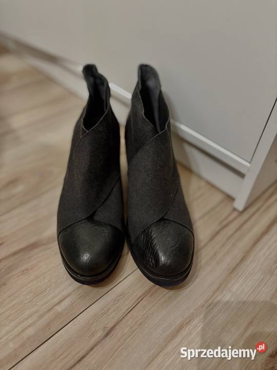 Czarne skórzane botki botki na słupku sztyblety inna Legionowo