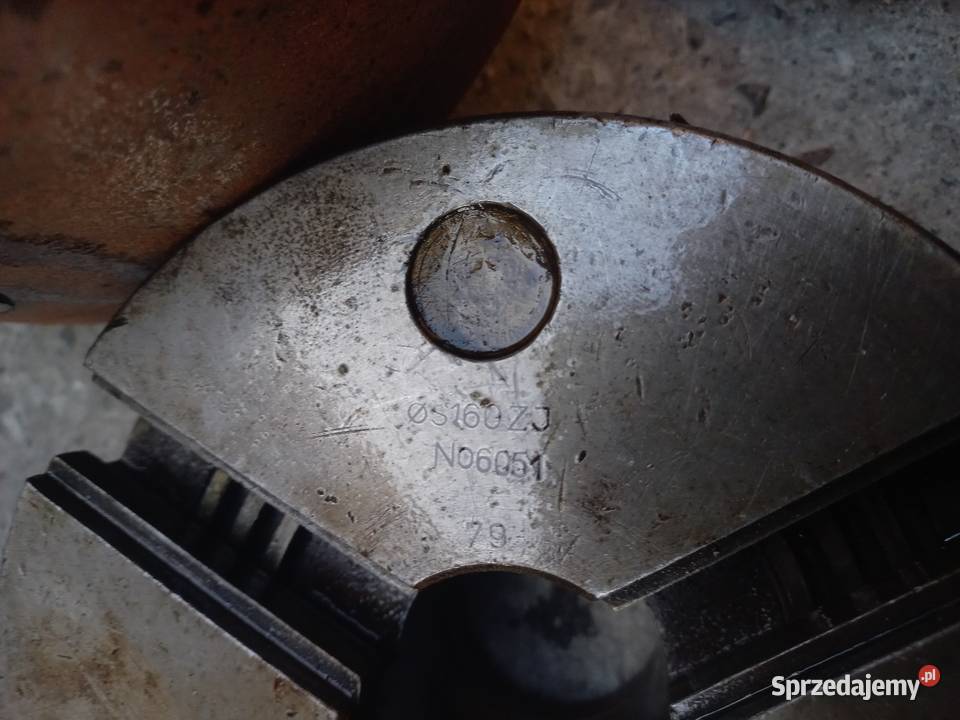 Uchwyty tokarskie różnej wielkości