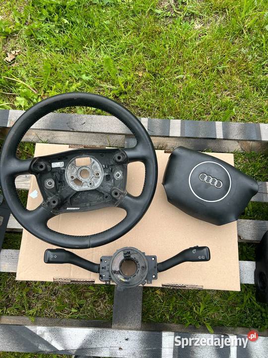Części Audi A3 8l każdego coś się znajdzie Rok produkcji 1997 Tarnów sprzedam