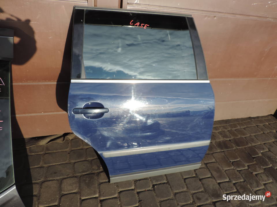 VW PASSAT B5 KOMBI FL DRZWI PRAWY TYŁ LA5E Nowy Sącz