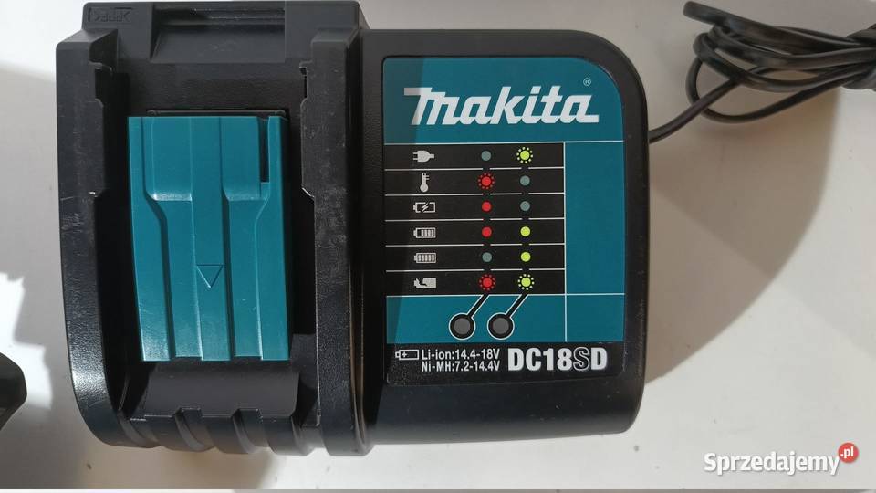 Akumulatorowy młot udarowo obrotowy MAKITA