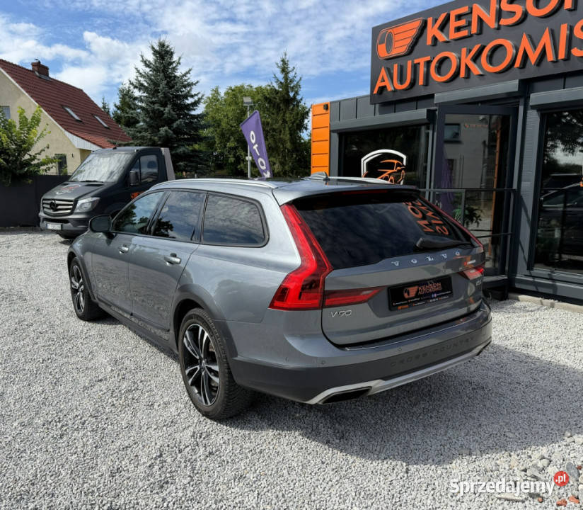 Volvo V90 Cross Country Momentum Kamera cofania tempomat Bydgoszcz sprzedam
