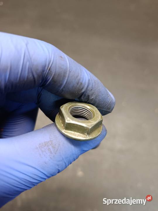 Nakrętka wału prawa wał korbowy silnik części Motoryzacja małopolskie Gołaczewy