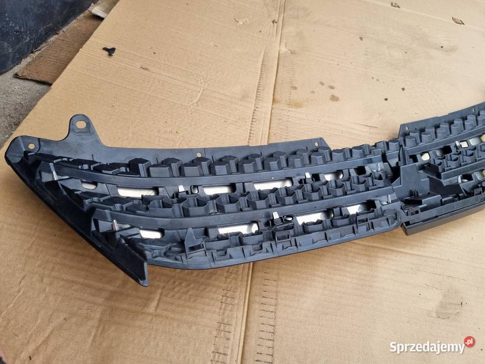 GRILL ATRAPA MITSUBISHI ECLIPSE CROSS 7450B048 osobowe Atrapy