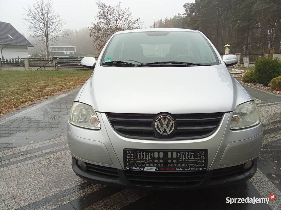 VW Fox 1.4 MPI klimatyzacja alufelgi eszyby cz stan bdb