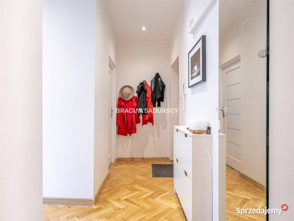Mieszkanie 5337m2 2pok Kraków Królewska 53.37m2