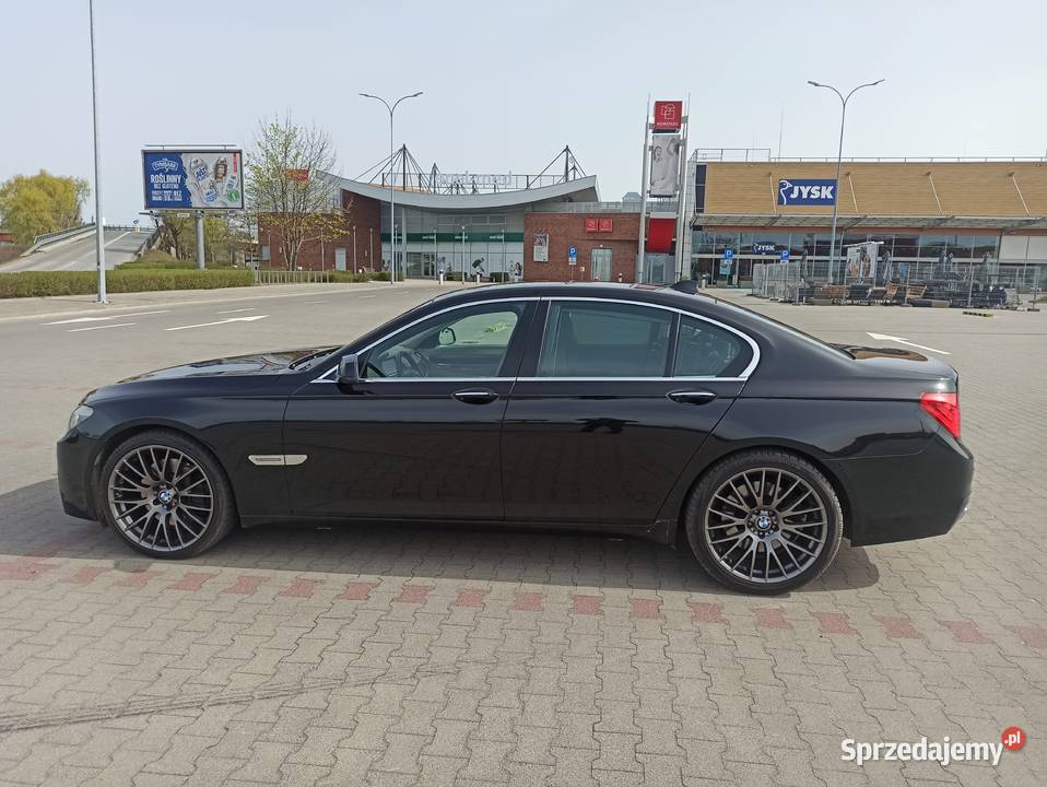 BMW Seria 7 F01 750i V8 44 Biturbo 408 radio Warszawa