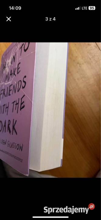 Książka How to make friends with the dark sprzedam