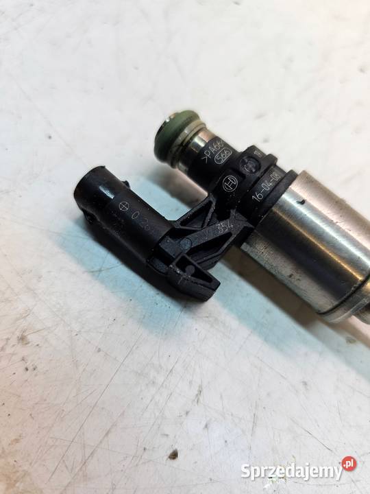 WTRYSK WTRYSKIWACZE AUDI VW 14 TFSI 04E906036Q Wtryskiwacze Przystajń