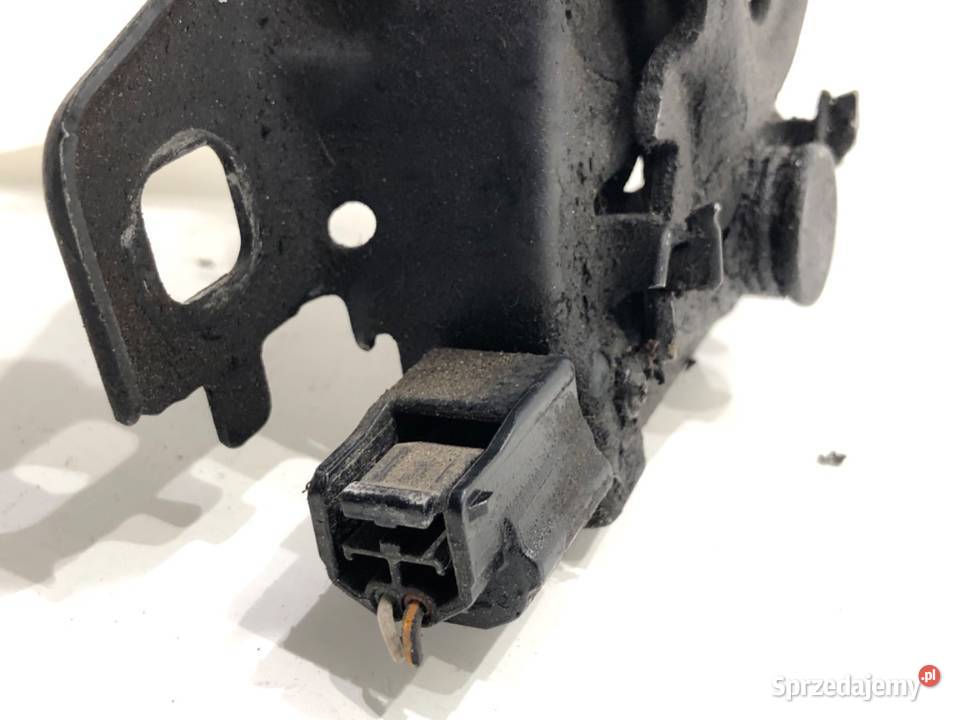 ZAMEK MASKI PRZÓD DACIA DUSTER Hatchback