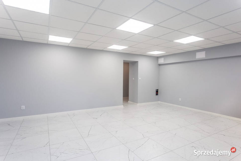 80 m parter z ulicy Bałuty parking 80m2 Łódź