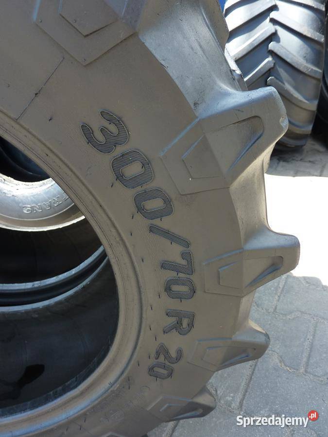 2x Opona używana rolnicza 30070R20 PIRELLI TM700 Zaścianki
