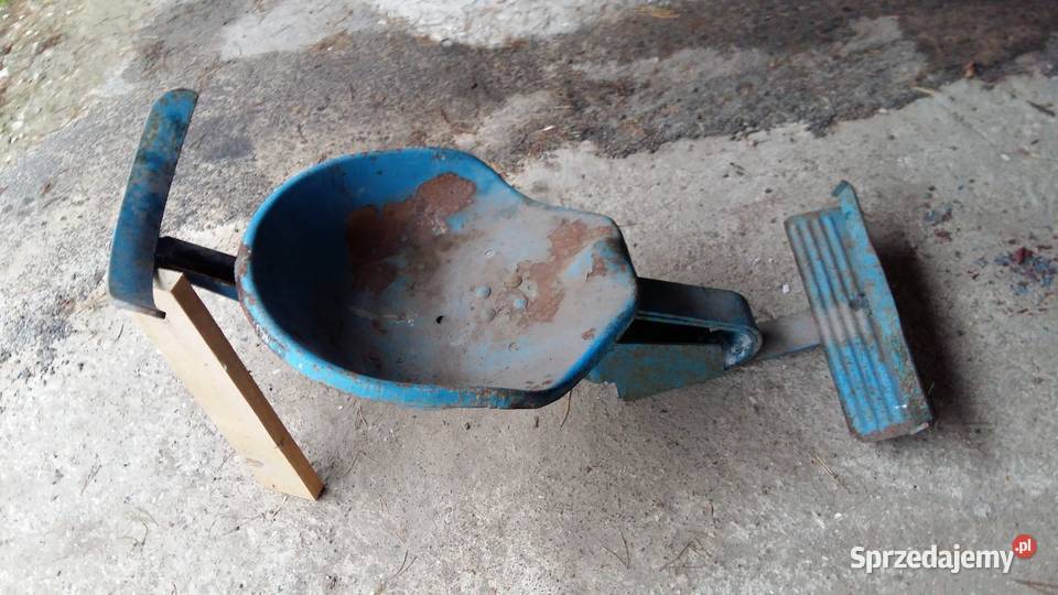 Siedzenie sprężynowe ursus c300 c355 c328 c325 Siemiatycze sprzedam