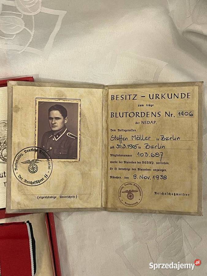 Niemiecka odznaka z legitymacją Order Krwi Kraków
