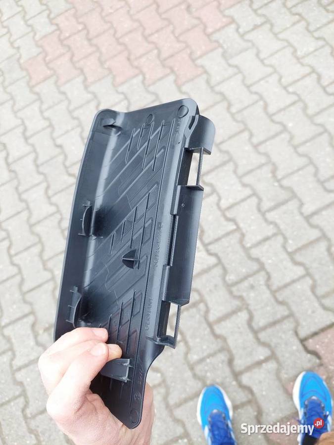 Podstopnica podnóżek Skoda Superb III Rok produkcji 2017 Jankowice