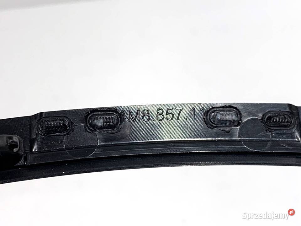 RAMKA LICZNIKA AUDI Q8 SUV WYKOŃCZENIE WNĘTRZA