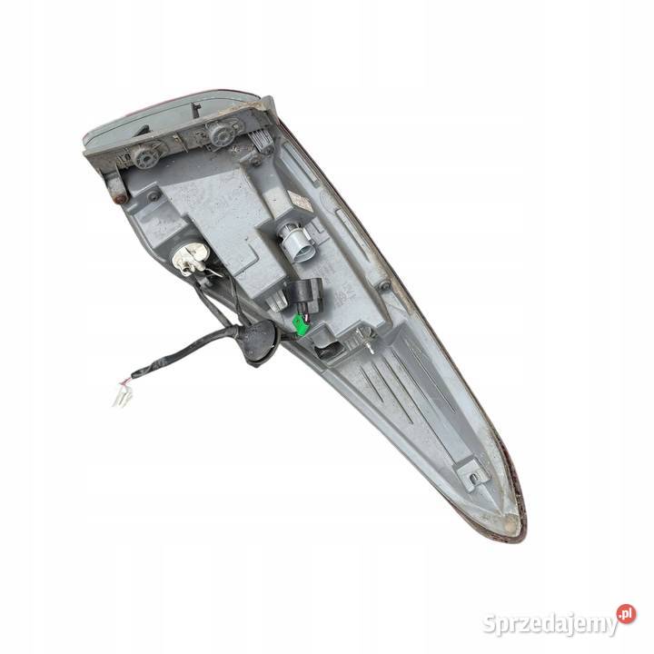 Lampa tylna Lewa Hyundai i40 2018r Sedan Lampy tylne Barłogi