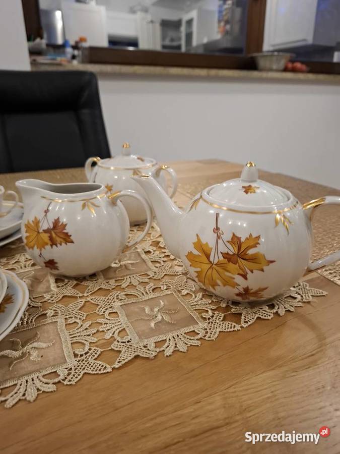 Porcelanowy serwis Klonowy Liść
