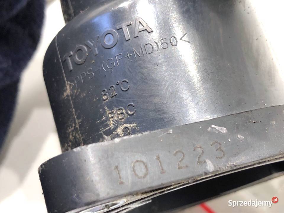 OBUDOWA TERMOSTATU LEXUS CT osobowe podkarpackie sprzedam