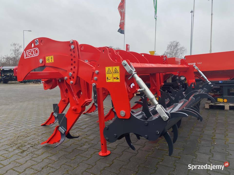 Pług dłutowy VIGOLO 25m wał kolczasty Rawa Mazowiecka