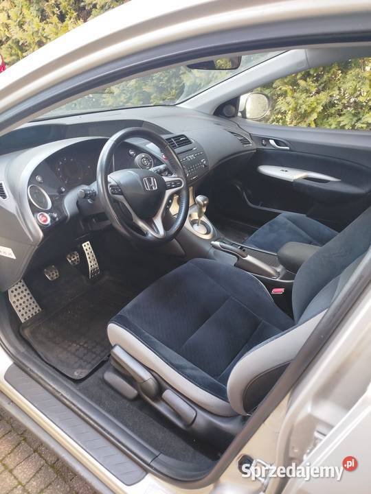 Honda Civic 18iVTEC Sport niski przebieg 132000km łódzkie Radomsko