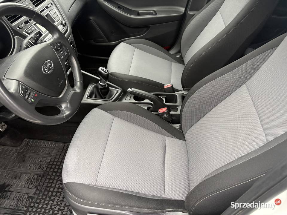 Salon BezwypKlima I właścicel Ledy Tempomat lakier metallic