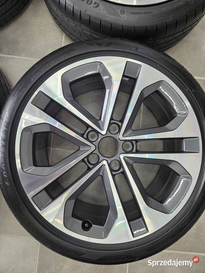 Alufelgi koła audi 18 opony goodyear eaglef1 Opony i felgi Zawiercie