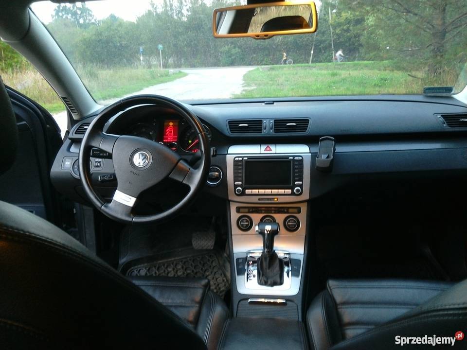 Passat b6 20 TDI SPORTLINE kombii Klima navi hak Bliżyn
