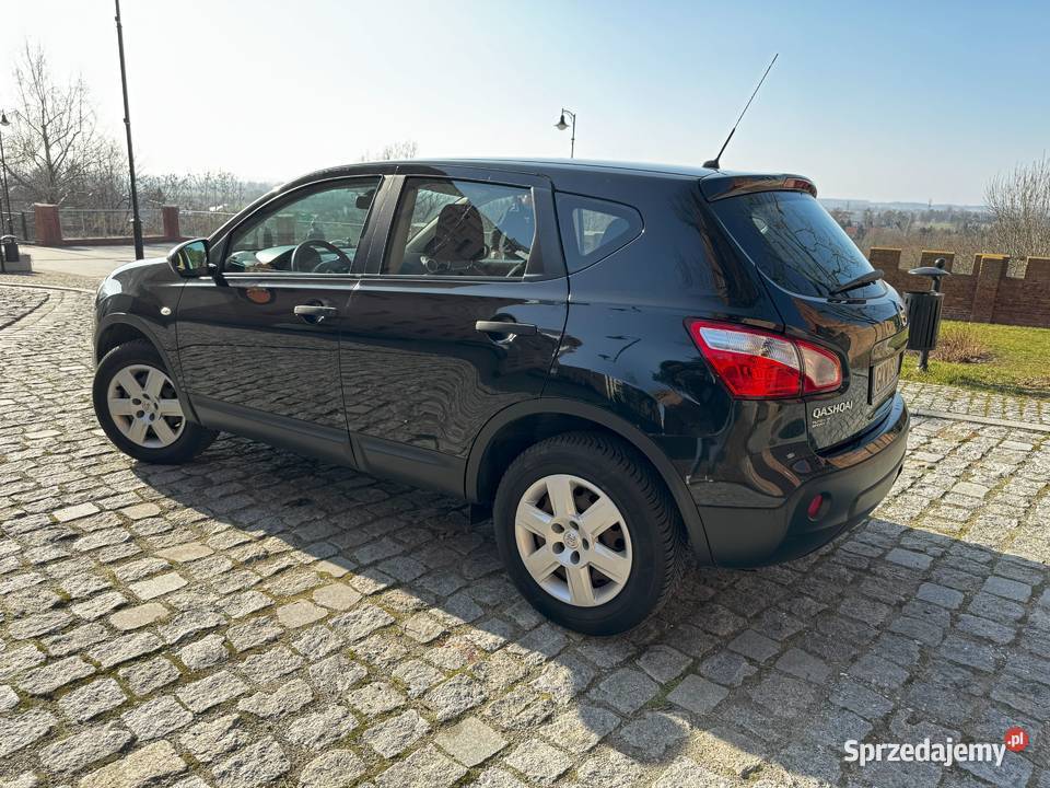 Nissan Qashqai 2010 r 16 benzyna Niski Przebieg ESP Kwidzyn
