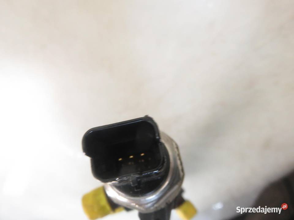 LISTWA WTRYSKOWA FORD MONDEO III 22 TDCi osobowe Listwy wtryskowe