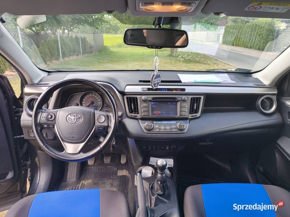Toyota RAV4 benzyna manual manualna Toyota Bełchatów sprzedam