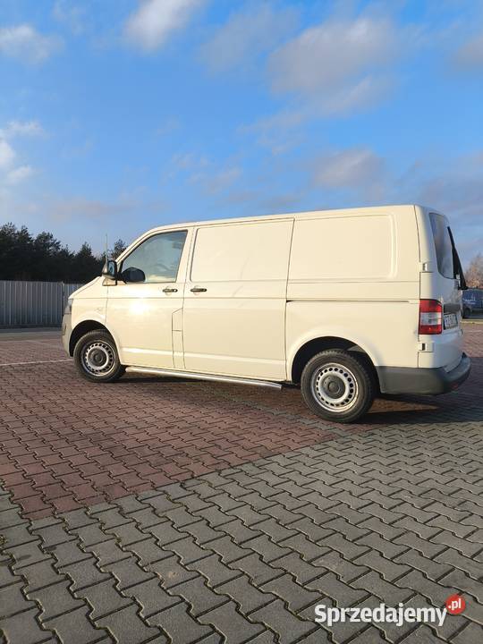 Volkswagen Transporter 10 lat w jednych rękach nieuszkodzony sprzedam