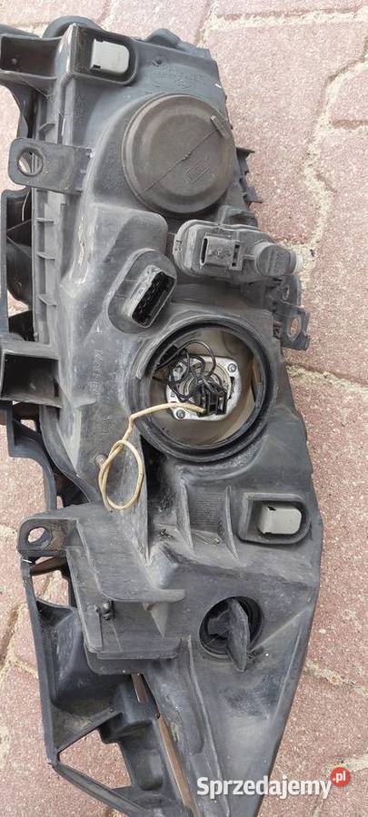 Lampa prawa przód Renault Megane II Europa Szczecin