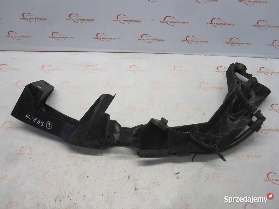 BMW E92 ślizg pod lampę prawy przód