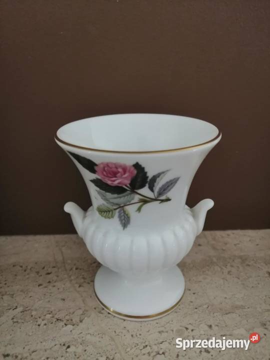 Wedgwood piękny wazonik amfora z różyczką Porcelana i szkło Poznań