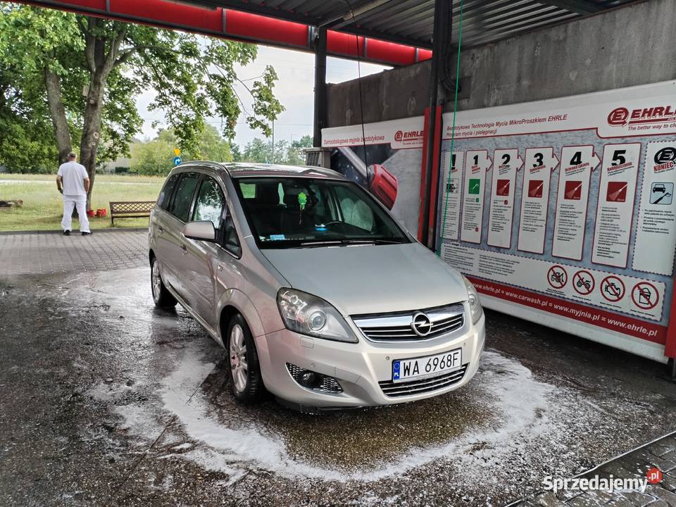 Sprzedam Opla zafire 18 Ben Gaz 2010 Rok produkcji 2010 Warszawa