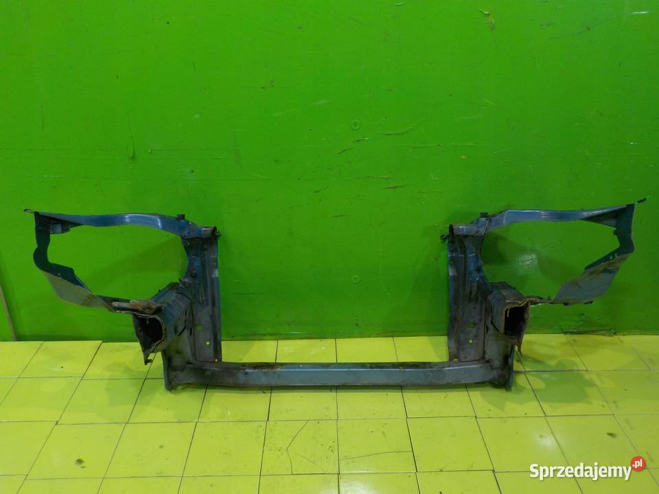 TOYOTA PRIUS II 04r 5D pas przedni