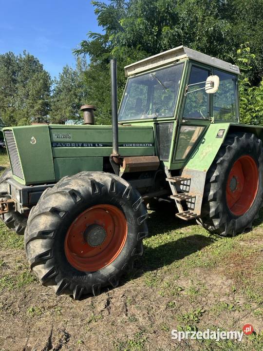 Ciągnik rolniczy Fendt favorit 611 LS Olesno