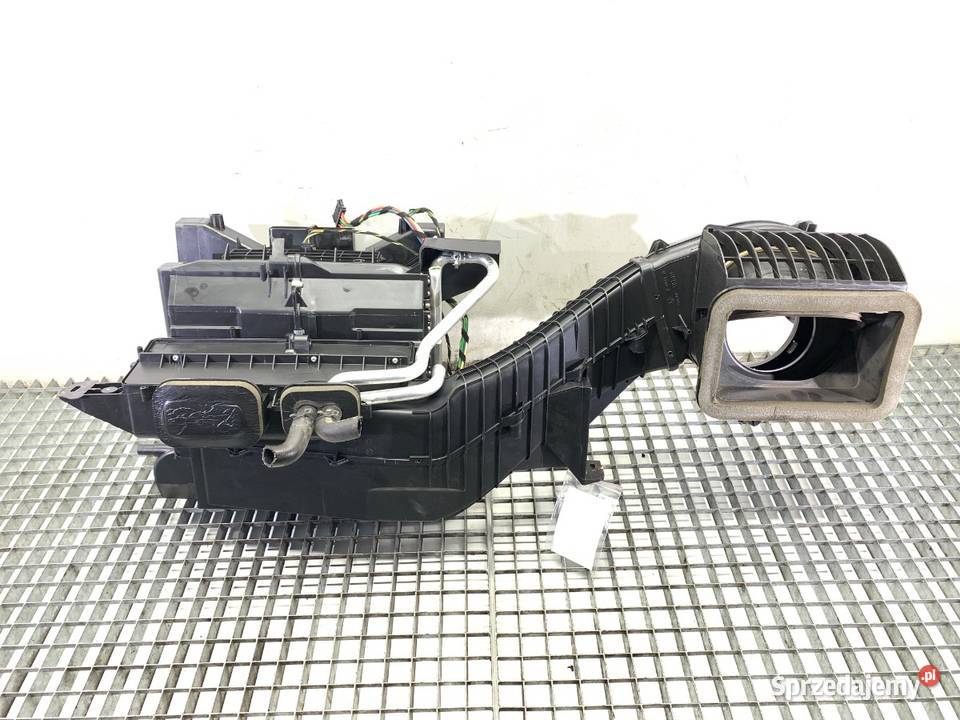 NAGRZEWNICA VW CRAFTER 30 50 Hatchback 0616