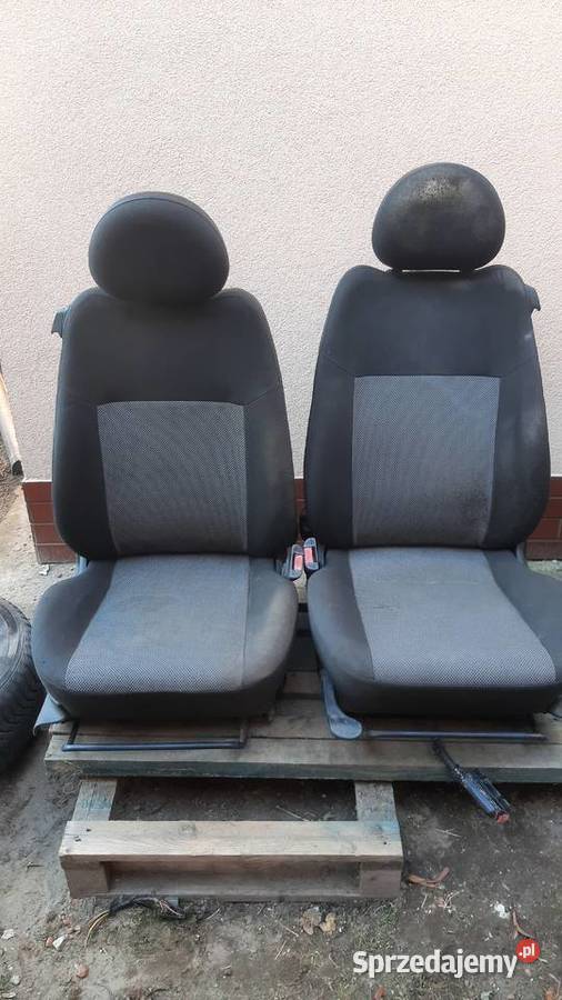 Fotel prawy lewy Opel Corsa C Combo 3drzwi Dębno