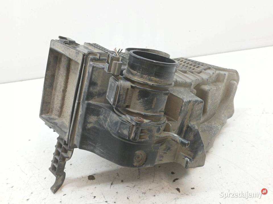 OBUDOWA FILTRA POWIETRZA 165001258R 15 DCI Dacia Obudowy filtrów świętokrzyskie