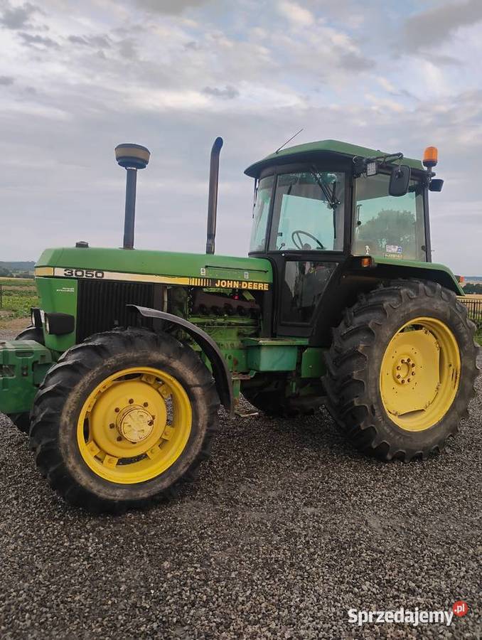 Ciągnik John Deere 3050 w oryginale sprzedam