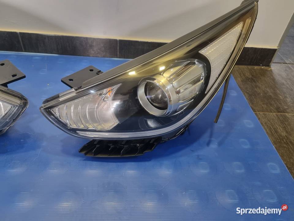 LAMPY XENON KIA NIRO 2017 r osobowe Skierniewice sprzedam
