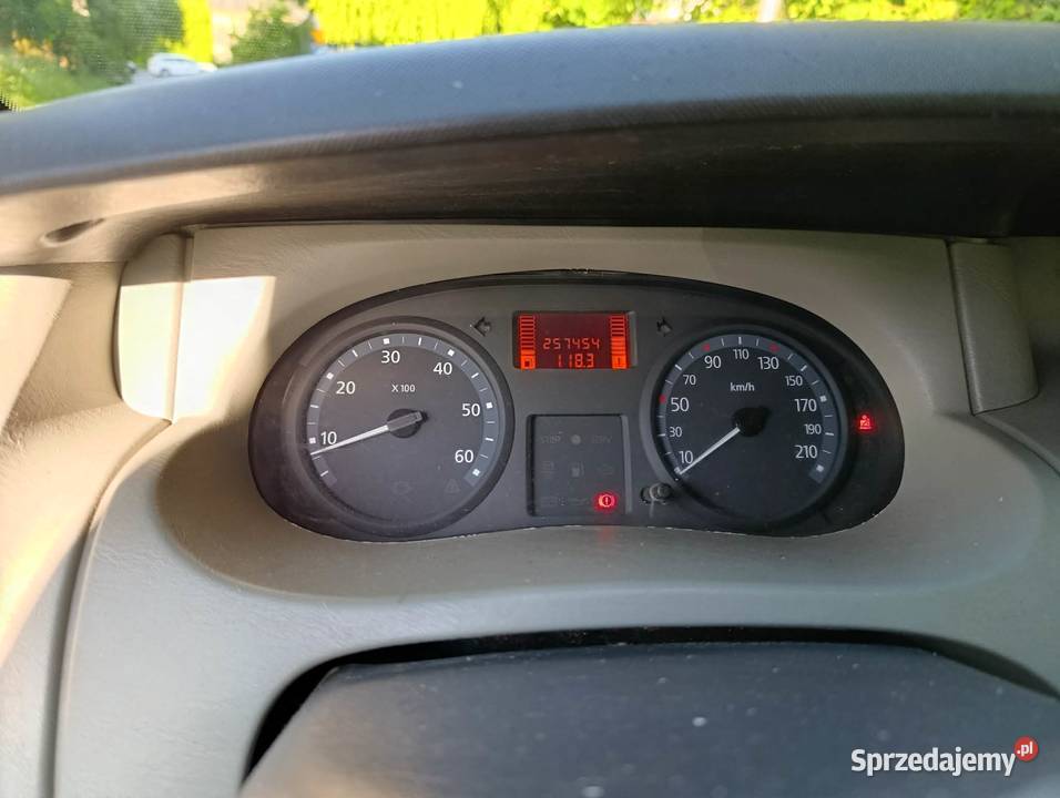 Renault Trafic 20 dCi na sprzedaz nieuszkodzony Bielsko-Biała sprzedam