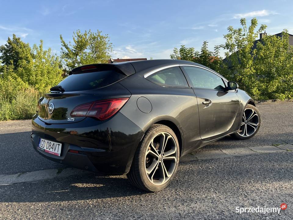 Opel Astra J GTC Black Edition 17 CDTI 131 2012 Krotoszyn sprzedam
