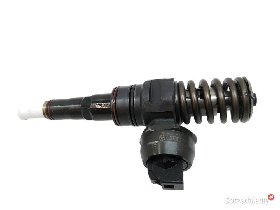 POMPOWTRYSKIWACZ 038130073AR 19 TDI Audi A4 II osobowe Pompowtryskiwacze