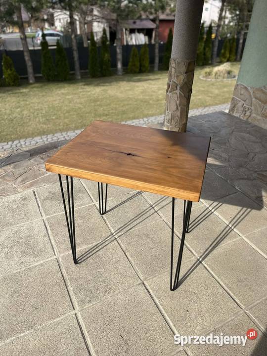 Stolik kawowy stojak na wino Meble sprzedam