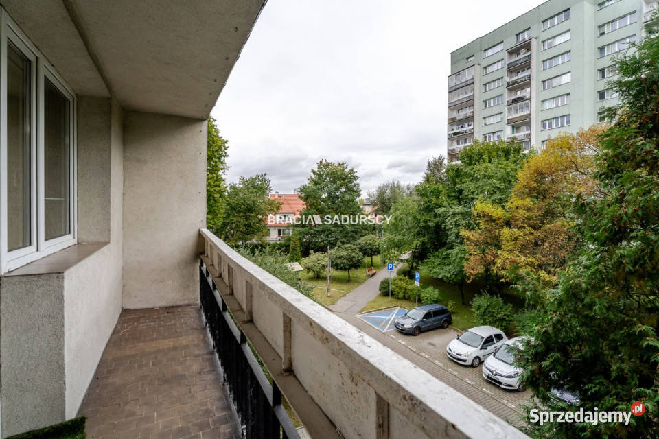 Mieszkanie Kraków Odrzańska 4989m2 3pok blok